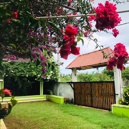 Italian Guest Hotel Trincomalee Exterior photo